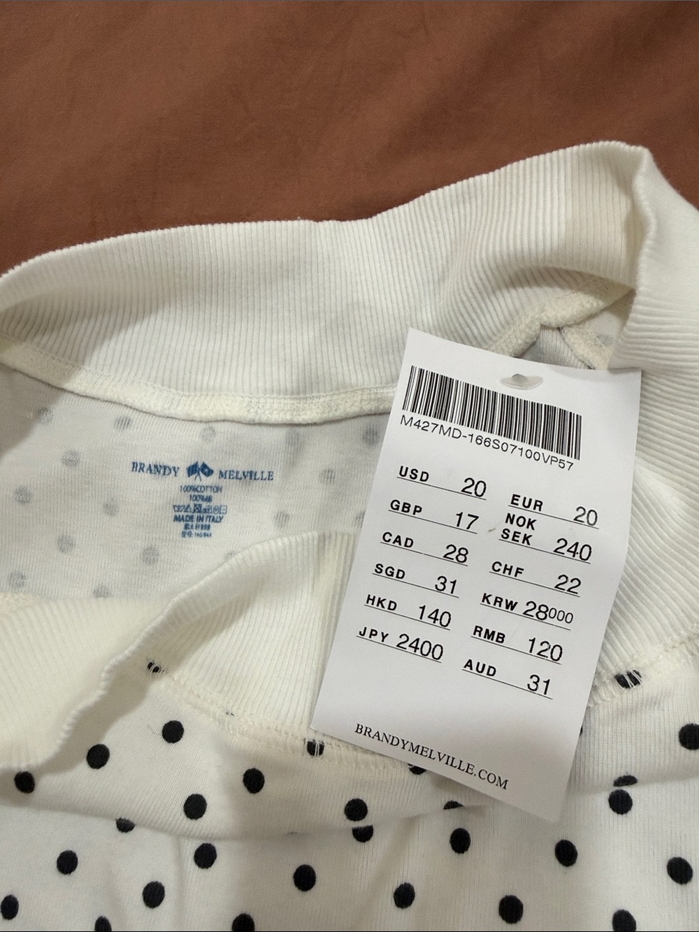 Brandy Melville White Top with Black Polka Dots - Picture 4 of 4